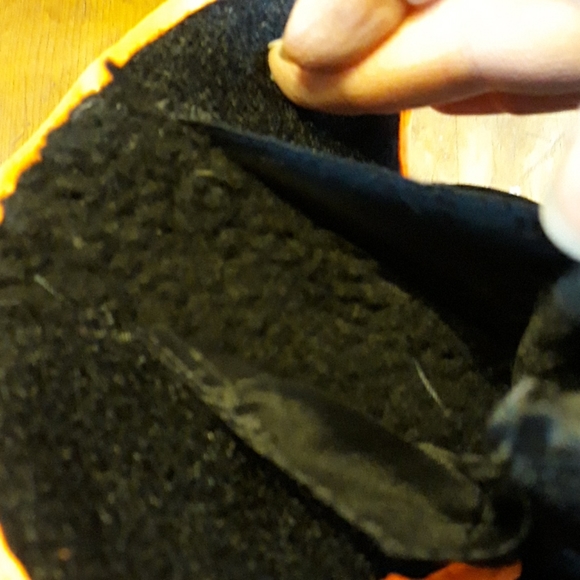 Winter boots, velcro ties, leak resistant - Picture 6 of 9